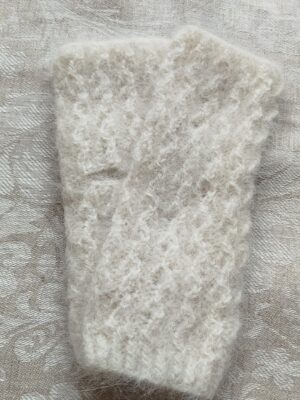 Pitsmustriga kätised(pöidla auguga)