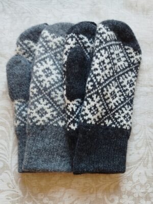 Rahvusmustriga topeltlabakud