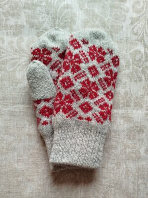 Rahvusmustriga topeltlabakud