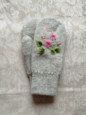 Lilledega topeltlabakud