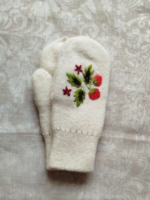 Maasikatega topeltlabakud