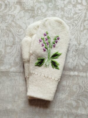 Lilledega topeltlabakud