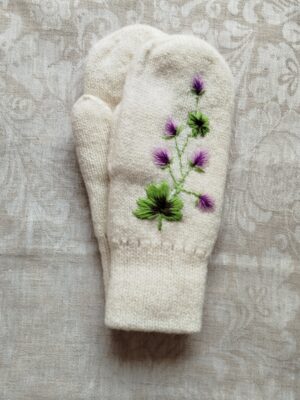 Lilledega topeltlabakud